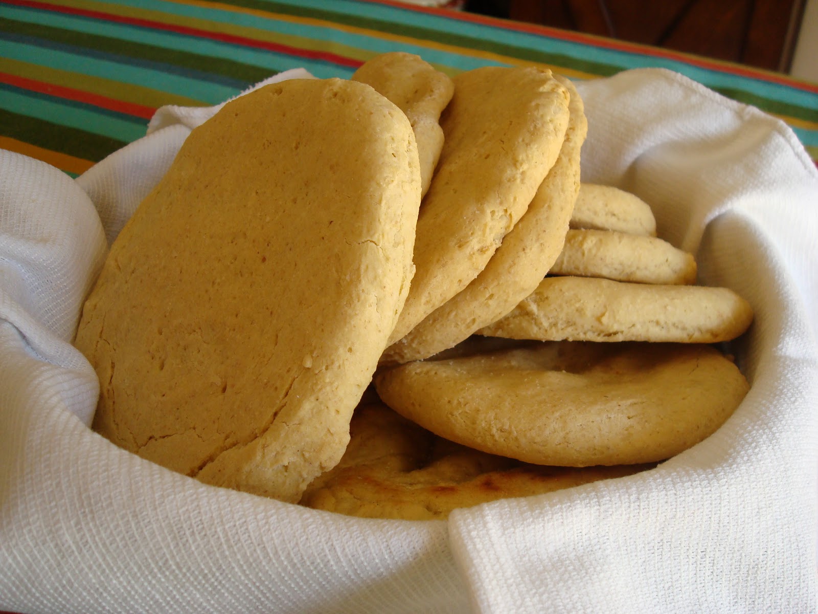 chacha's gluten free kitchen Easy Hummus Pitas