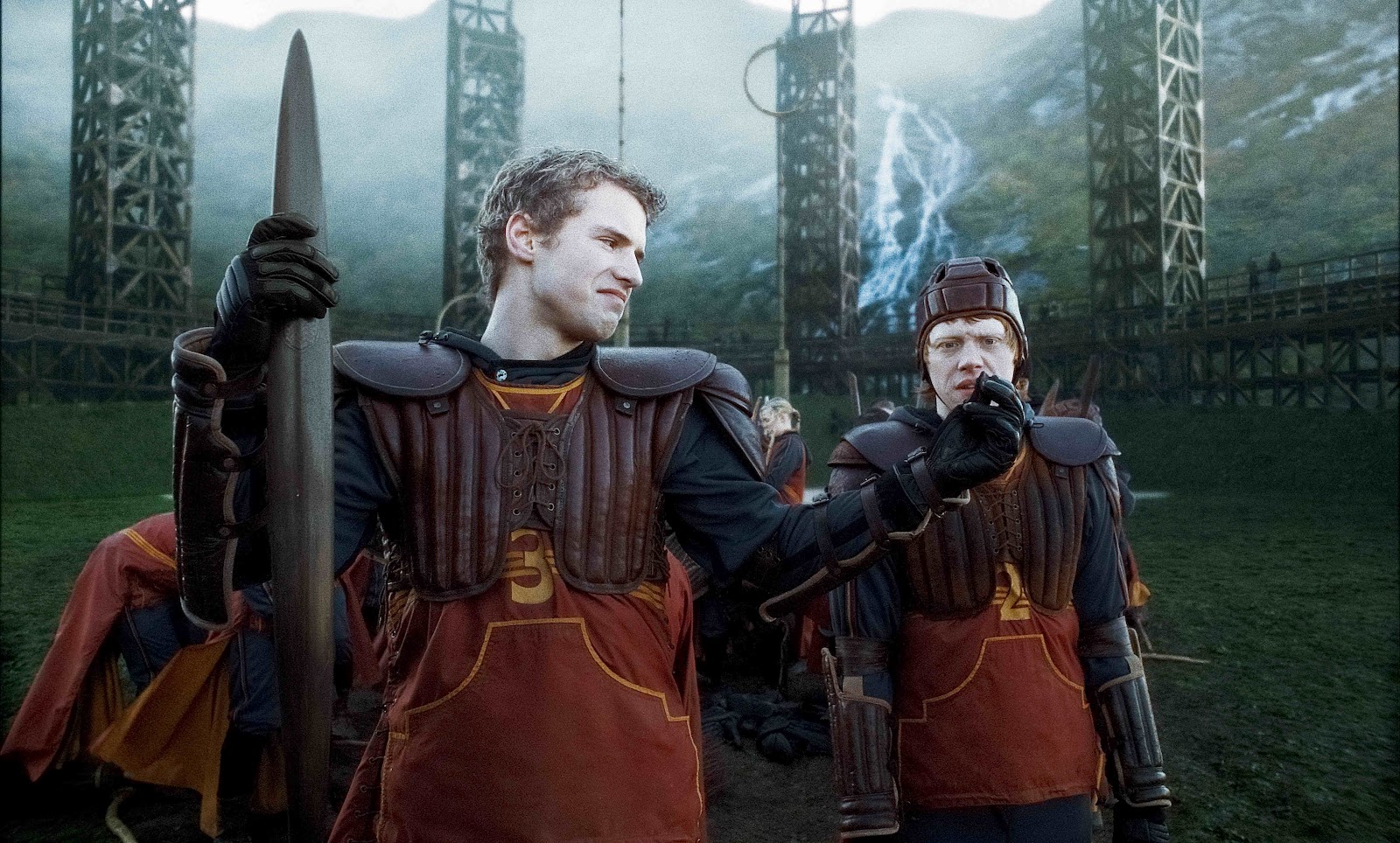 http://2.bp.blogspot.com/-q6b57QJOcnI/T_BsUXi1CyI/AAAAAAAAAo0/TnWW1C1JwmY/s1600/Harry+Potter+6.jpg