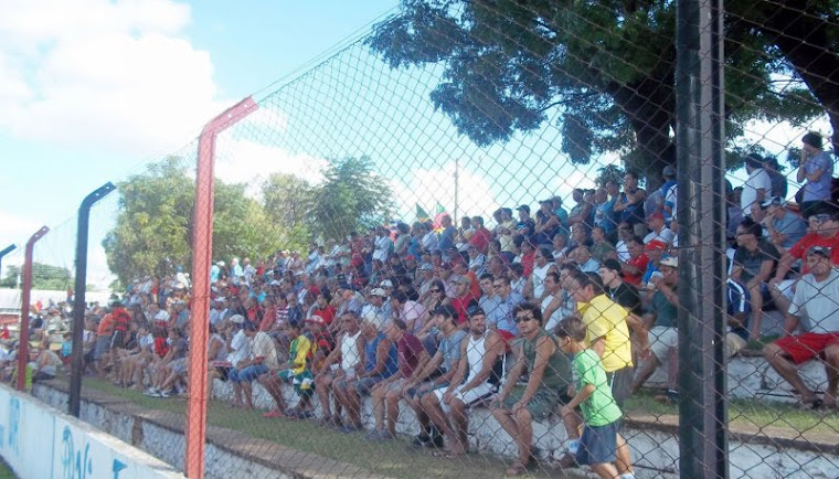 A FORÇA DA TORCIDA QUATORZEANA