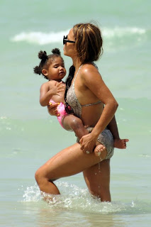 The R&B singer Christina Milian with her daughter Violet in Miami Beach The R-B singer, Christina Milian, her daughter Violet, Miami, Miami Beach, Miami Beach hotels, Miami luxury Hotels, Travel in Miami, Travel to Miami Beach, Travel to Miami luxury hotel, Travel to Miami tour