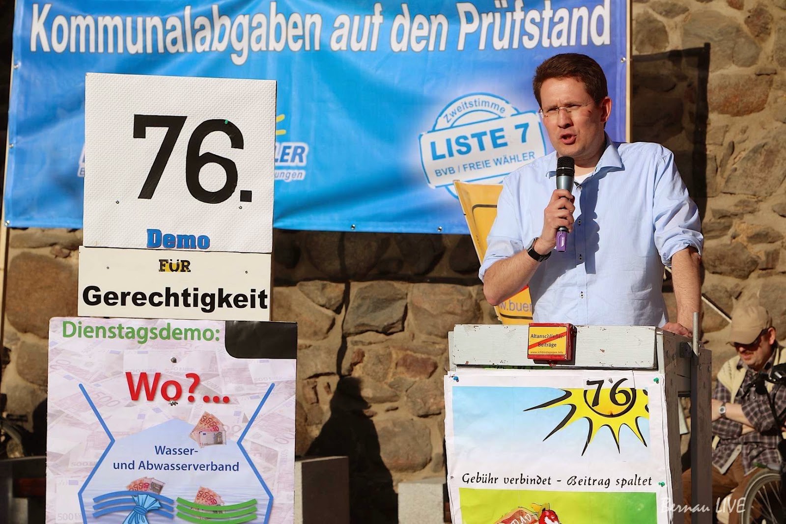 Bernau: 76. Dienstagsdemo mit B. Ihrke und A. Stahl - 3 Bernau LIVE - Dein Stadtmagazin für Bernau bei Berlin