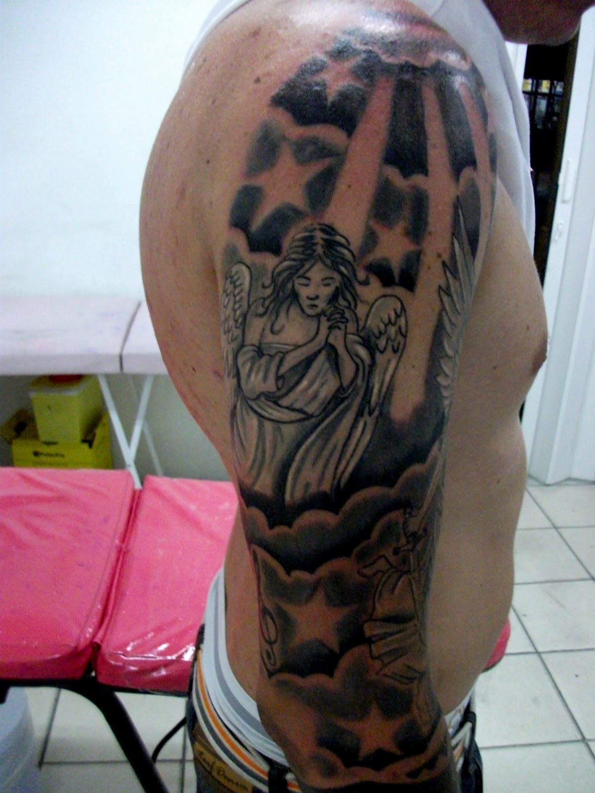 Celso & Lú Tattoo: Tattoo anjos