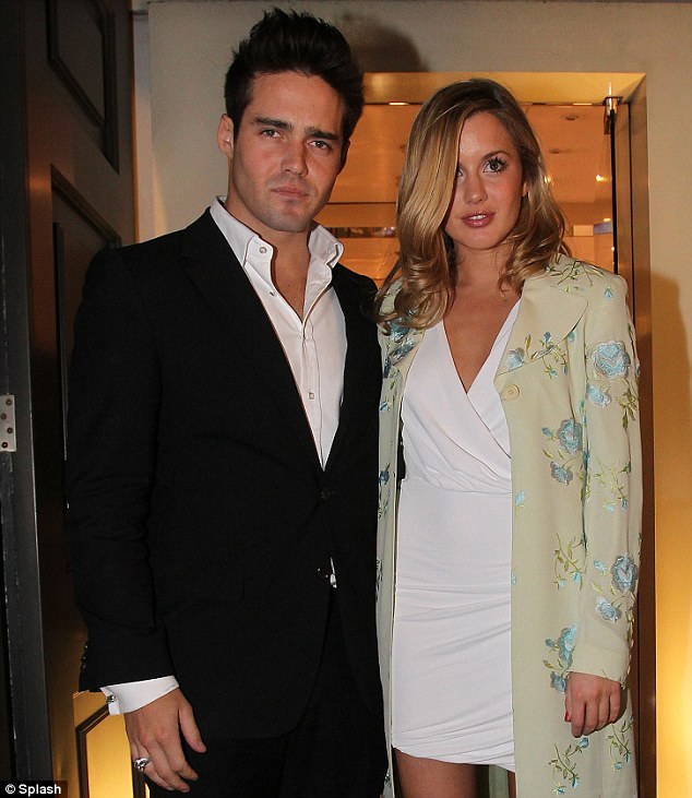 Made+in+chelsea+caggie+style