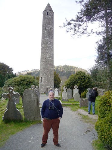 HUELLAS CELTAS EN UN CEMENTERIO IRLANDÉS