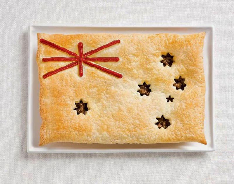 Australia Flag  ( Meat pie, sauce)