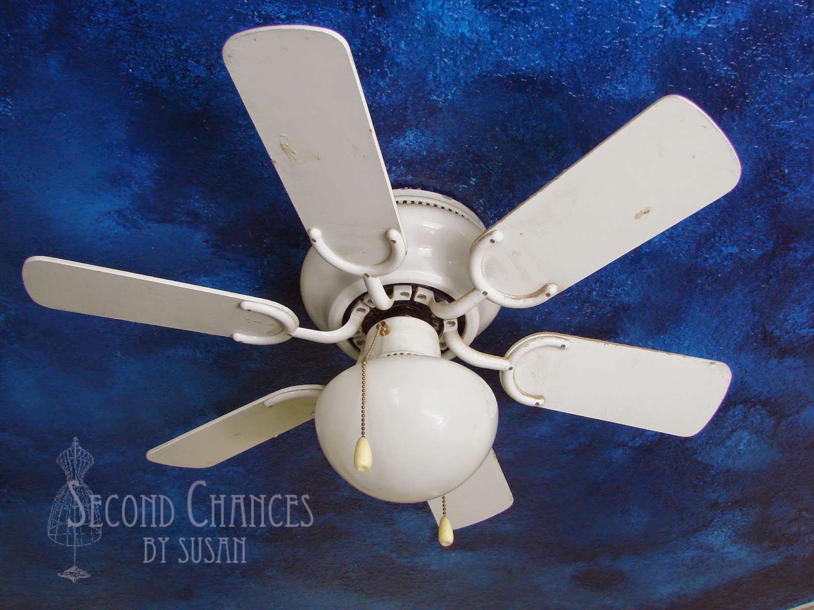 Second Chances By Susan My Sewing Studio Lighting