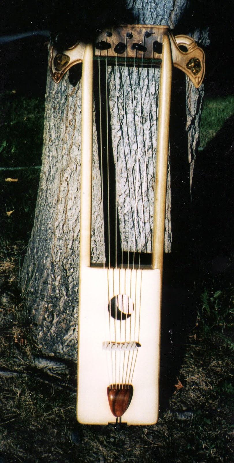 The Custom Harp builder, Glenn J. Hill of Mountain Glen Harps