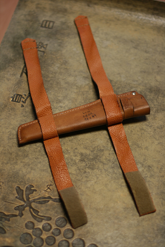 Knife leg strap