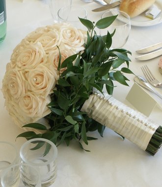 bridal white roses