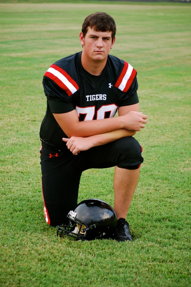 to the 40 Garrett Thomas The Burnt Orange Board HornSports