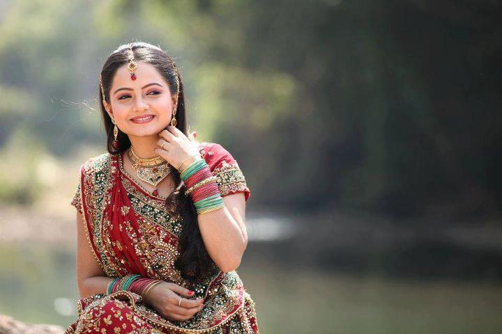 Bollytter: Gia Manek aka "Gopi bahu" of Sathiya Hot Photo Gallery