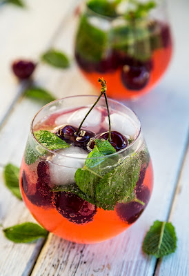 cherry-limoncello cocktail