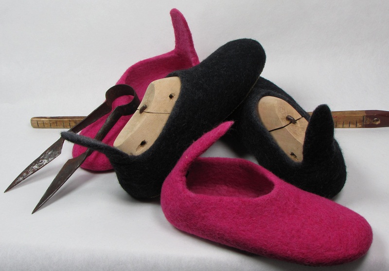 fair trade slippers weranna s fair trade felt slippers reilun kaupan fair trade slippers weranna s fair trade felt slippers reilun kaupan
