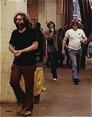 click on Jerry's other middle finger