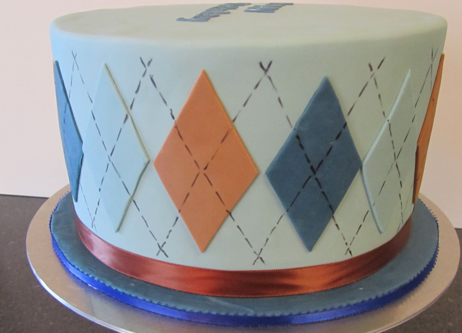 argyle cake pattern