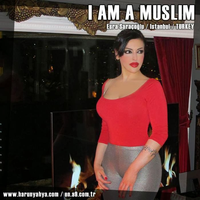 I am a Muslim Esra Saraçoğlu / I am a Muslim / Istanbul / Turkey