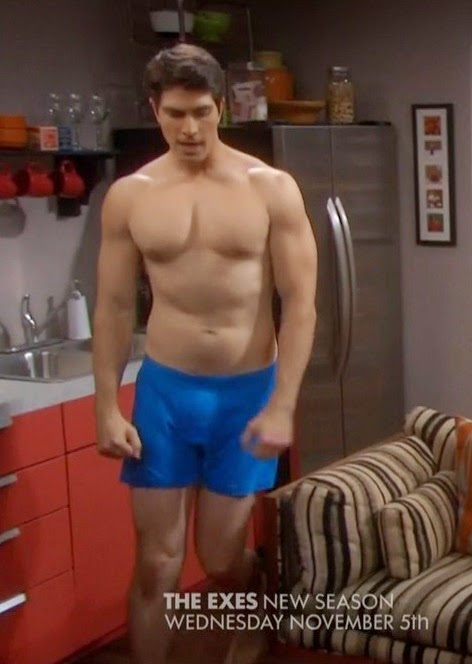Brandon Routh on the Season Premiere of 'The Exes' .
