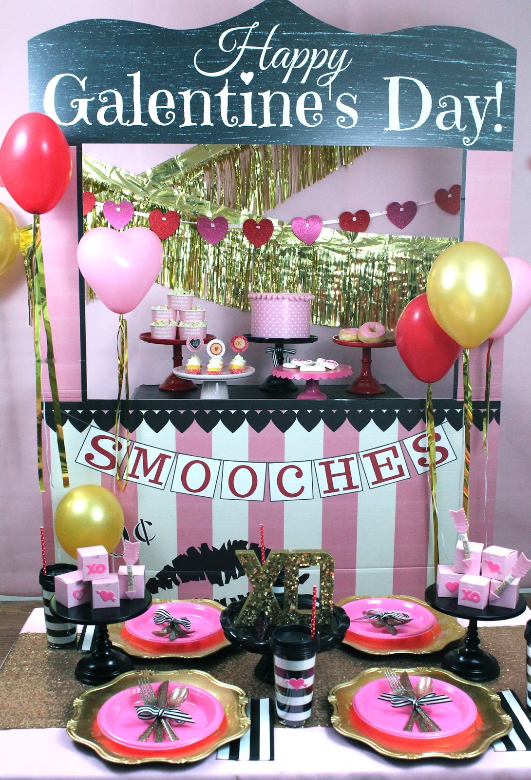 Galentine's Day Party! | Valentine Party Ideas - LAURA'S little PARTY