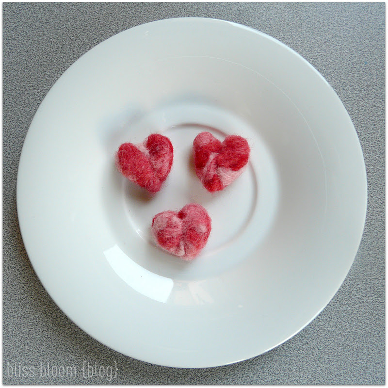 [Make] Washing Machine Felted Hearts