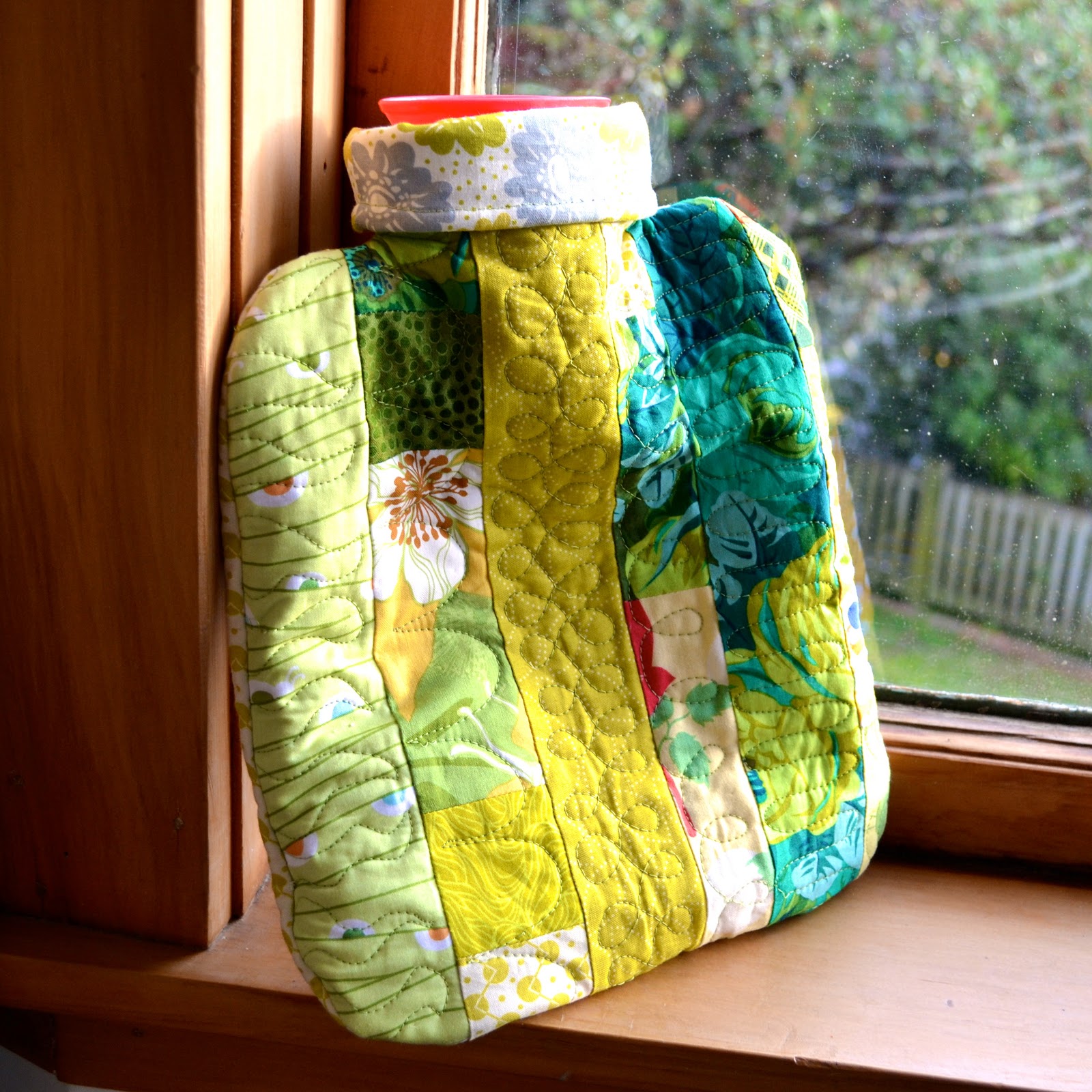 On the Windy Side How to make a quilted hot water bottle cover a