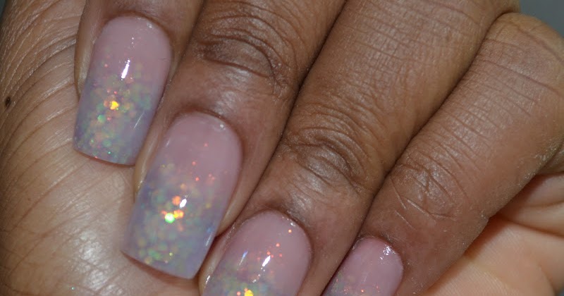 1. Romantic Nail Art Designs for Your Next Date Night - wide 10