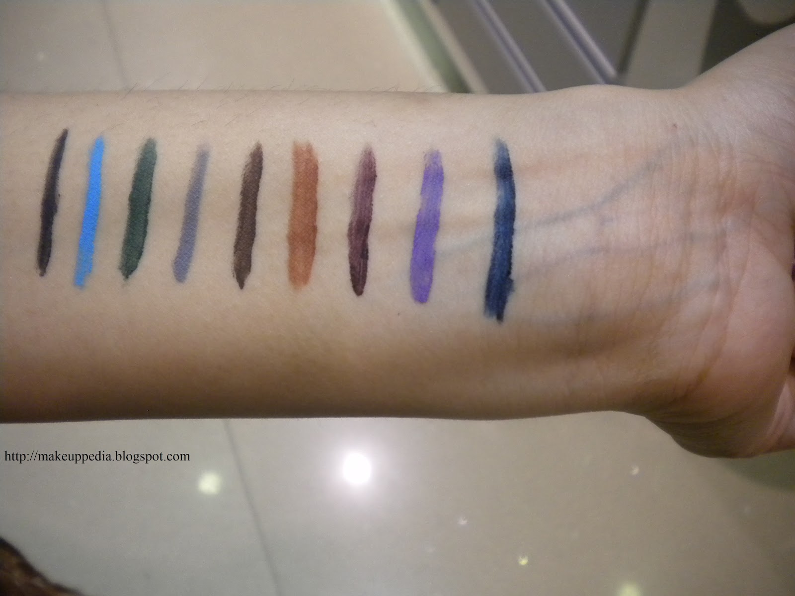 Makeuppedia KRYOLAN CREAM LINER SWATCHES