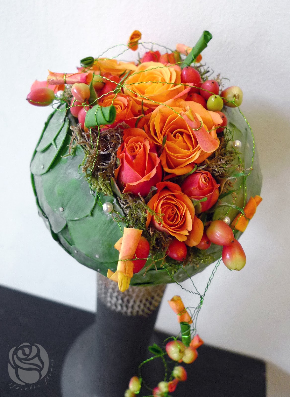 ifuschia flower Sphere(Ball) shaped flower arrangement/ bouquet