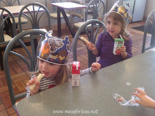 fast food, kids eating
