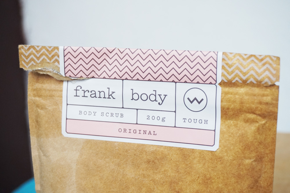 Beauty Blogger Indonesia by Lee Via Han REVIEW Frank Body Scrub