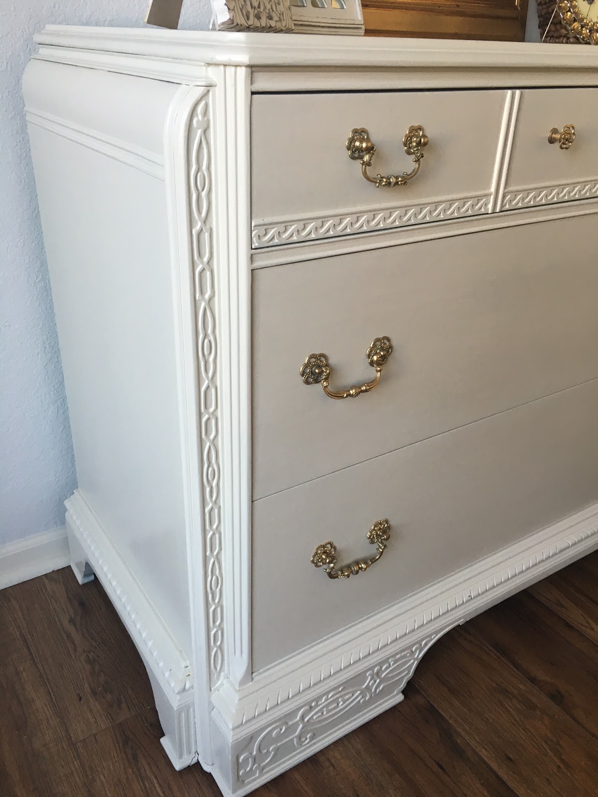 ShayRenovation Antique White Dresser