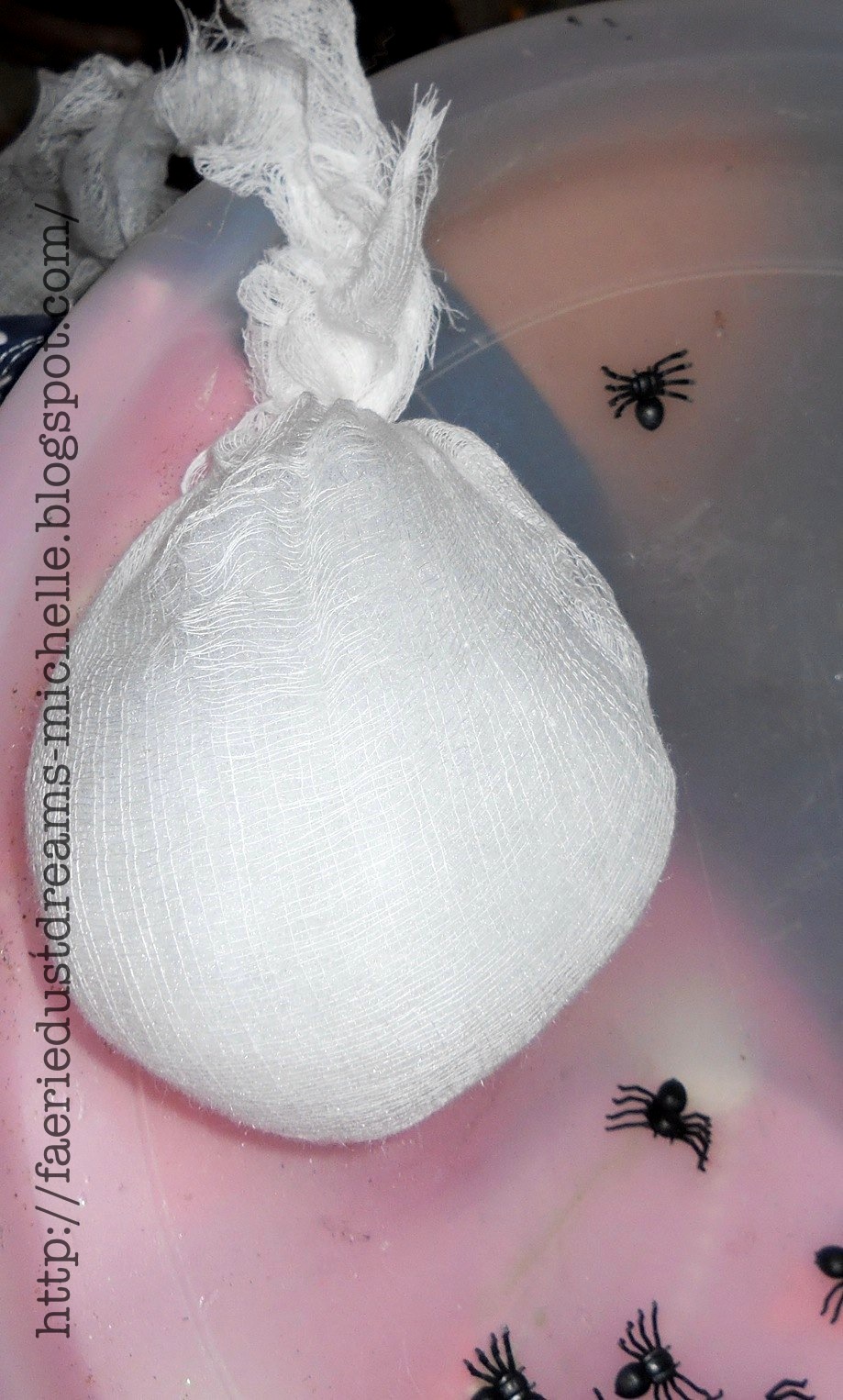 Faerie * Dust * Dreams How to make a Spider Egg Sac for Halloween!