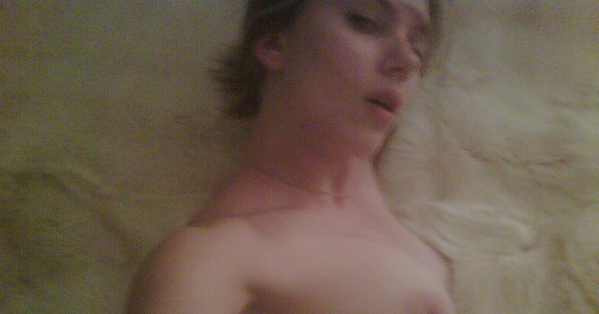 That Scarlett johansson leaked bed nudes apologise, but Opinion Scarlett johansson leaked bed nudes