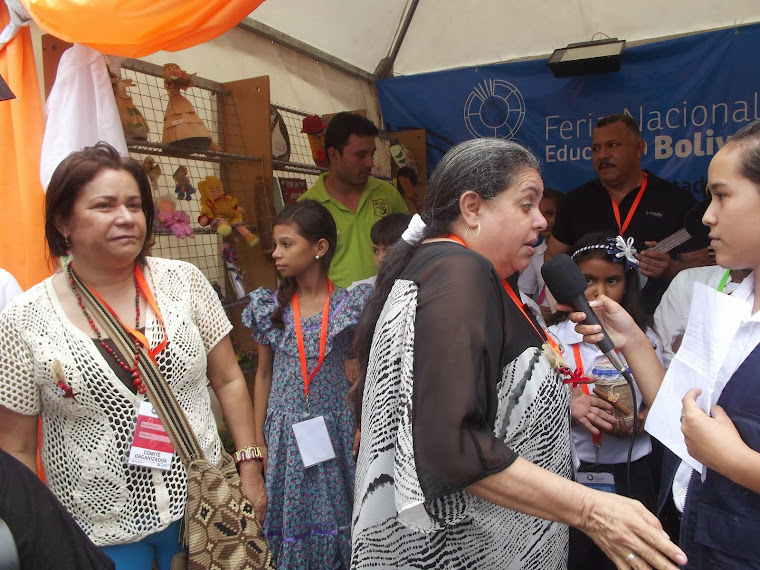 LA PROF. MARUBI DIRECTORA  NACIONAL DE EDUCACION PRIMARIA, LA PROFESORA GISELA TORO VICEMINISTRA