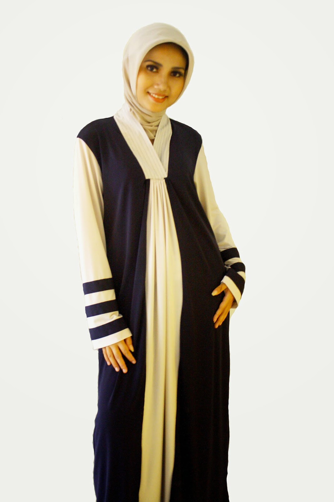 Contoh Model Baju Muslim Untuk Orang Gemuk
