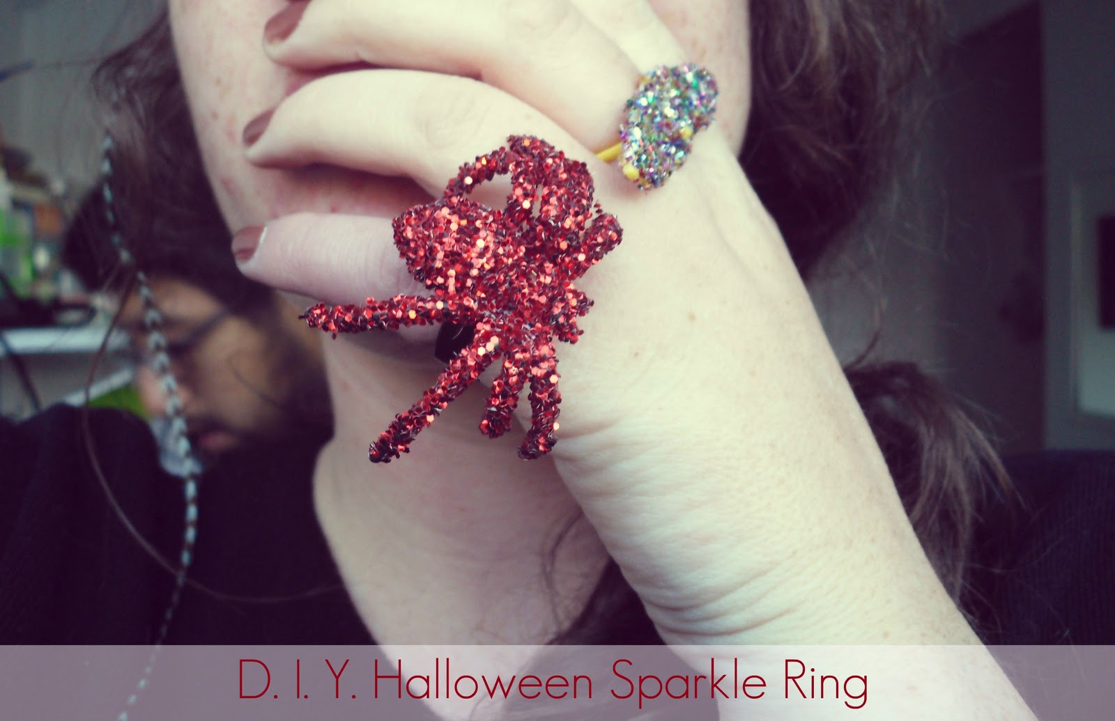 Eloquent Sticks and Stones Halloween Sparkle Ring // DIY