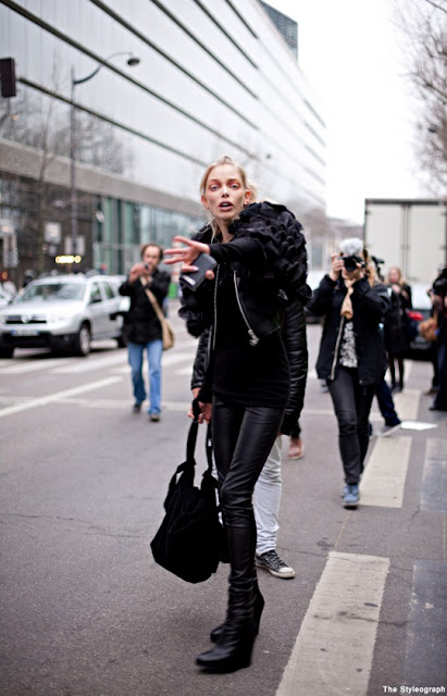 Bathroom mediterranean jaw glamorous drop designs ladue residence About a girl: MODELS STREET STYLE…