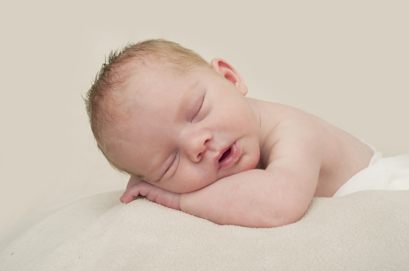 Art Happens With Lovely Linda Making Time For Art And Babies