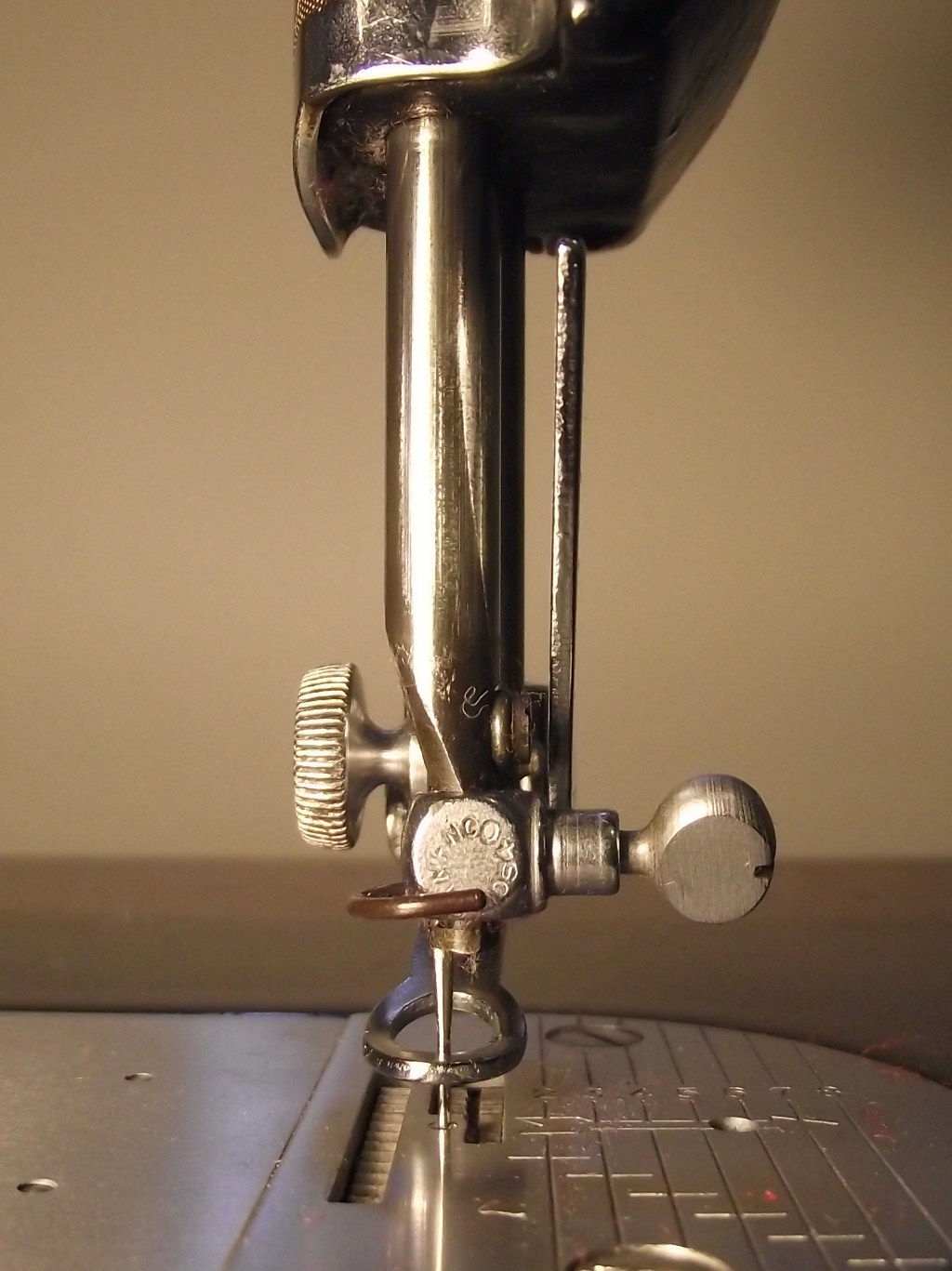 Lizzie Lenard Vintage Sewing How the Hopping Foot Works