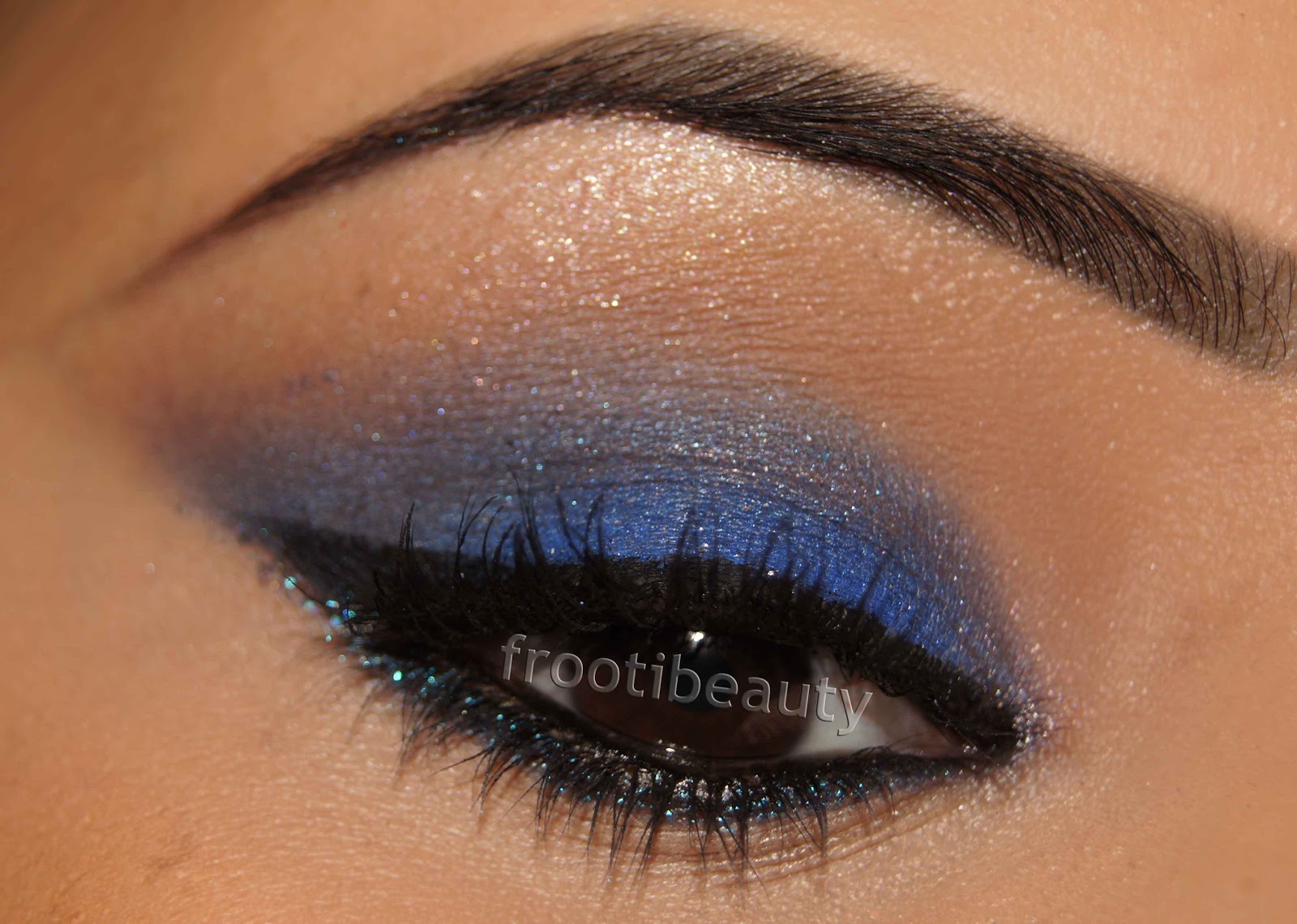 Blue Liquid Liner