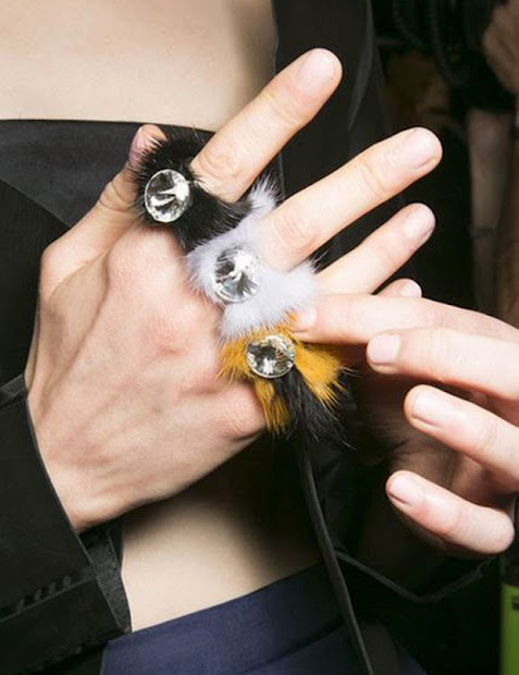 zoya nail polish fendi ss14
