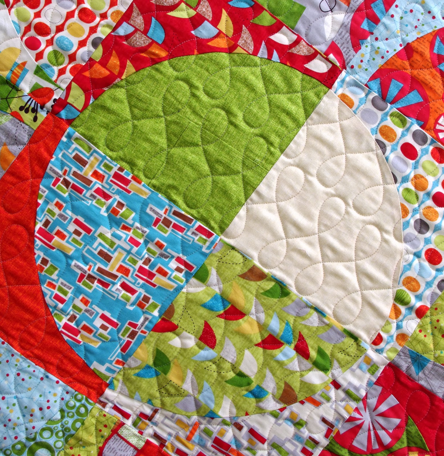 Quilts on Bastings Blogger's Quilt Festival Circles Quilt