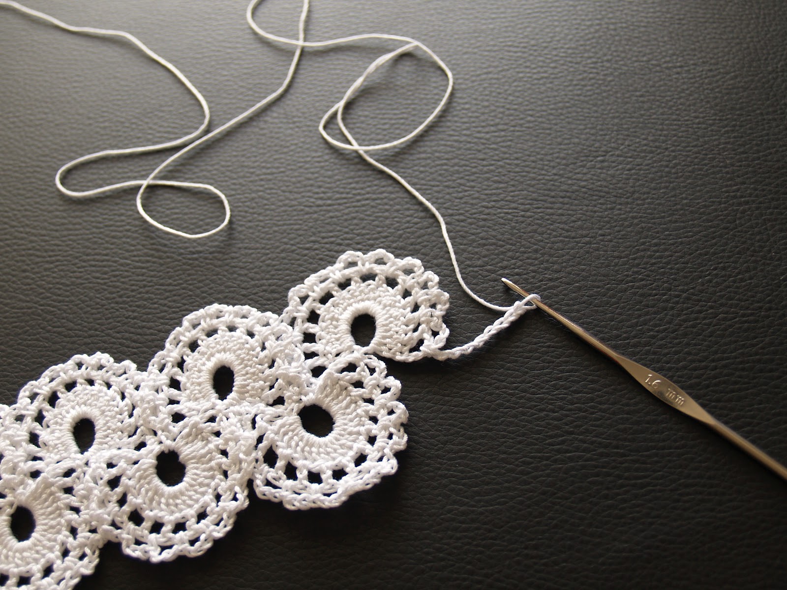 Howsanne Handmade Crochet Vintage Crochet Collar