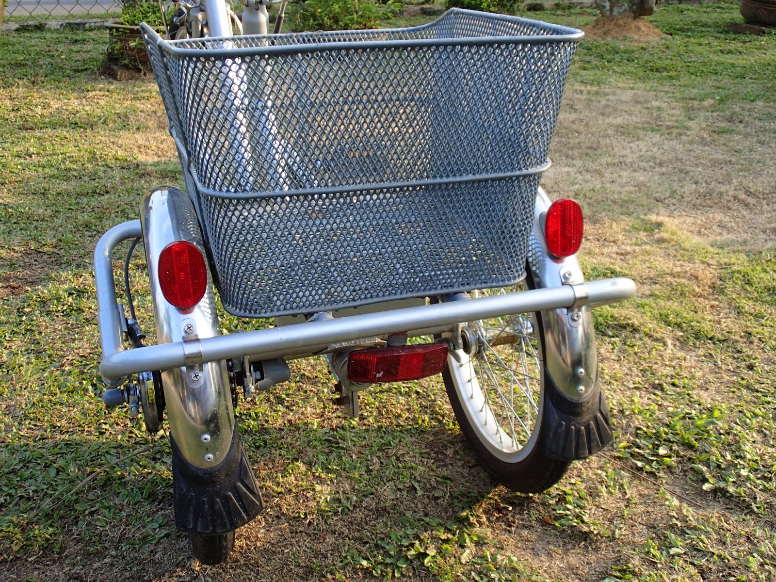 The Right Bike Store 20" + 16" Imported Used Tricycle from Japan