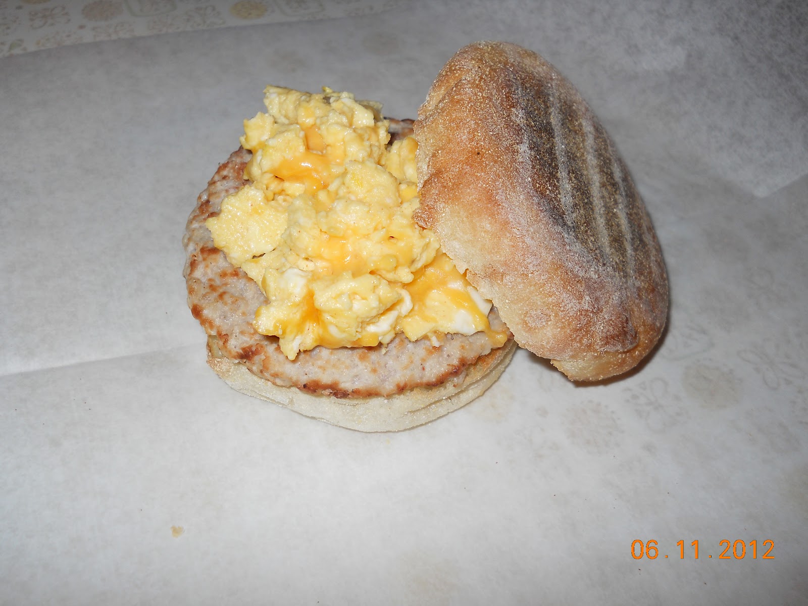 The MotherHOOD RECIPE WED 5 Sausage Egg & Cheese English Muffins