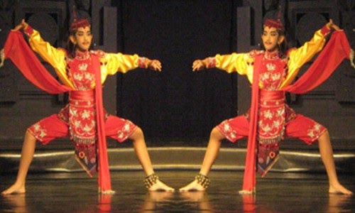 Panji Dian Tentang Tari Ngremo