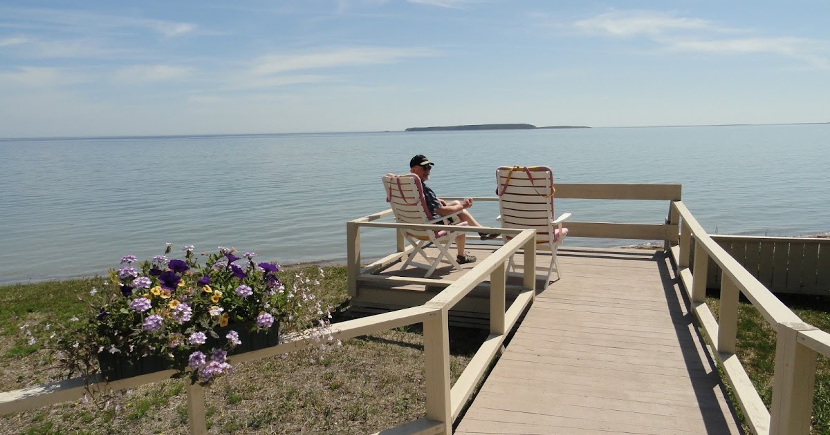 Chris Moore's Blogologue O Canada! June 18th HavreSaintPierre