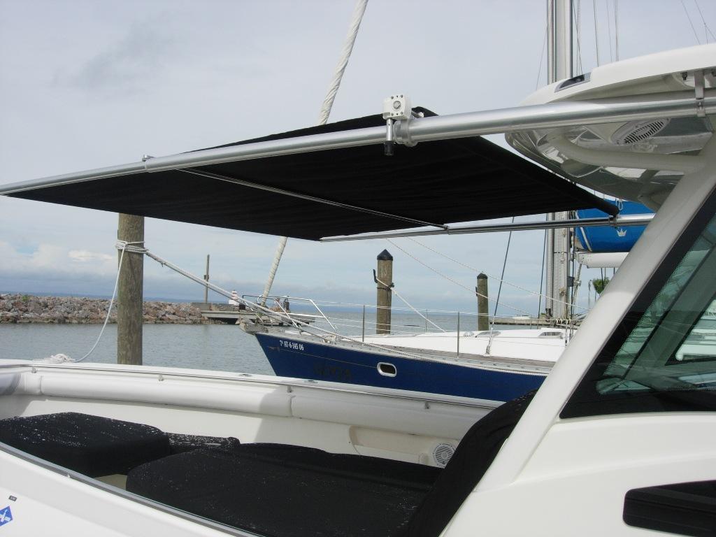 Forward Bow Shade on Boston Whaler 370 Outrage SureShade