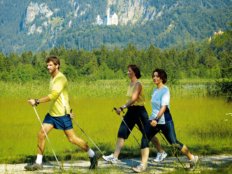 Https Www Wan Ifra Org Sites Default Files Field Article File Cqc 2010 2012 Members Brochure 2 Pdf