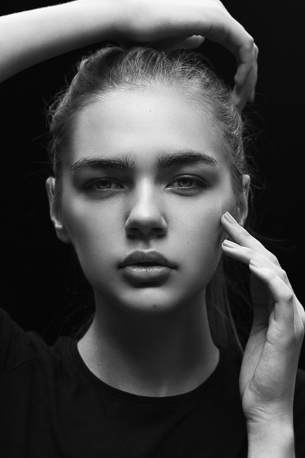 JEWELS MODEL MANAGEMENT ANNA O Photographed By Samantha Nandez