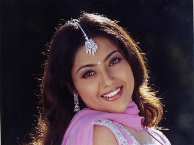 all4i meena tamil actress in red top and jeans photo album all4i meena tamil actress in red top and jeans photo album